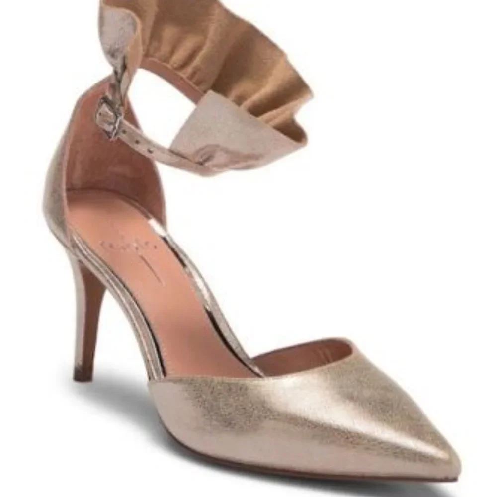 NIB Linea Paolo Pammy Ruffled Pointy Toe Pump 11